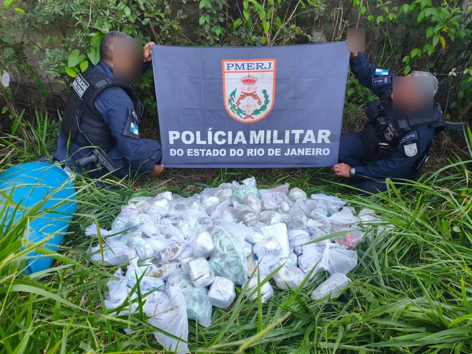 Más de 34 kg de droga valorados en R$ 150 mil son incautados en Araruama