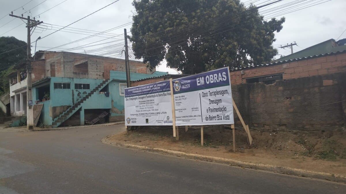 Las obras de la Rua Maria Cecília, en Monte Verde, avanzan en colaboración entre el Estado y la Municipalidad