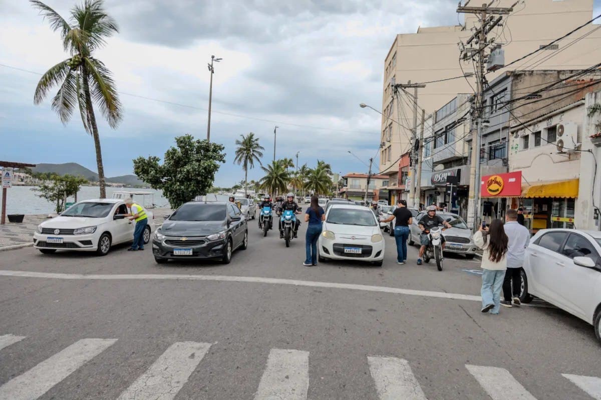 Cabo Frio leva blitzes educativas às ruas na Semana Nacional do Trânsito